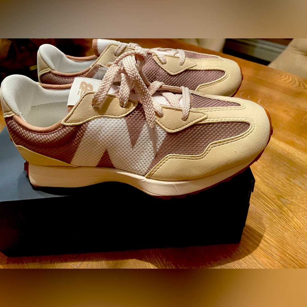 New balance 327 Big kids